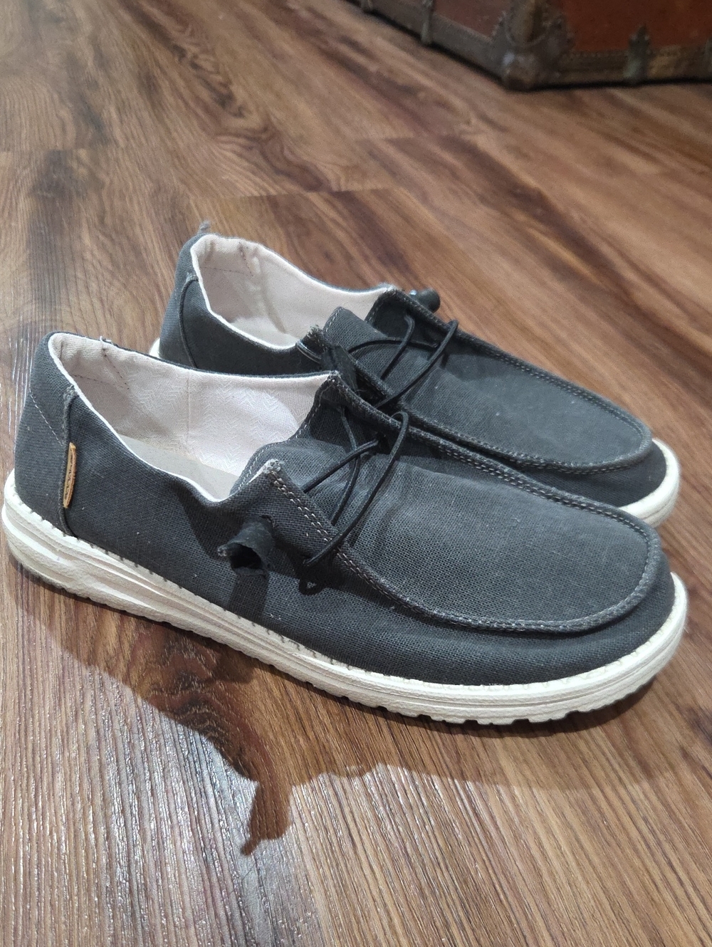 Hey Dude Women's Charcoal Canvas Slip-On Loafers with White Sole Size 8.5